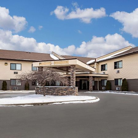 Econo Lodge Итака Екстериор снимка